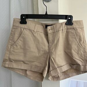 Khaki AE shorts